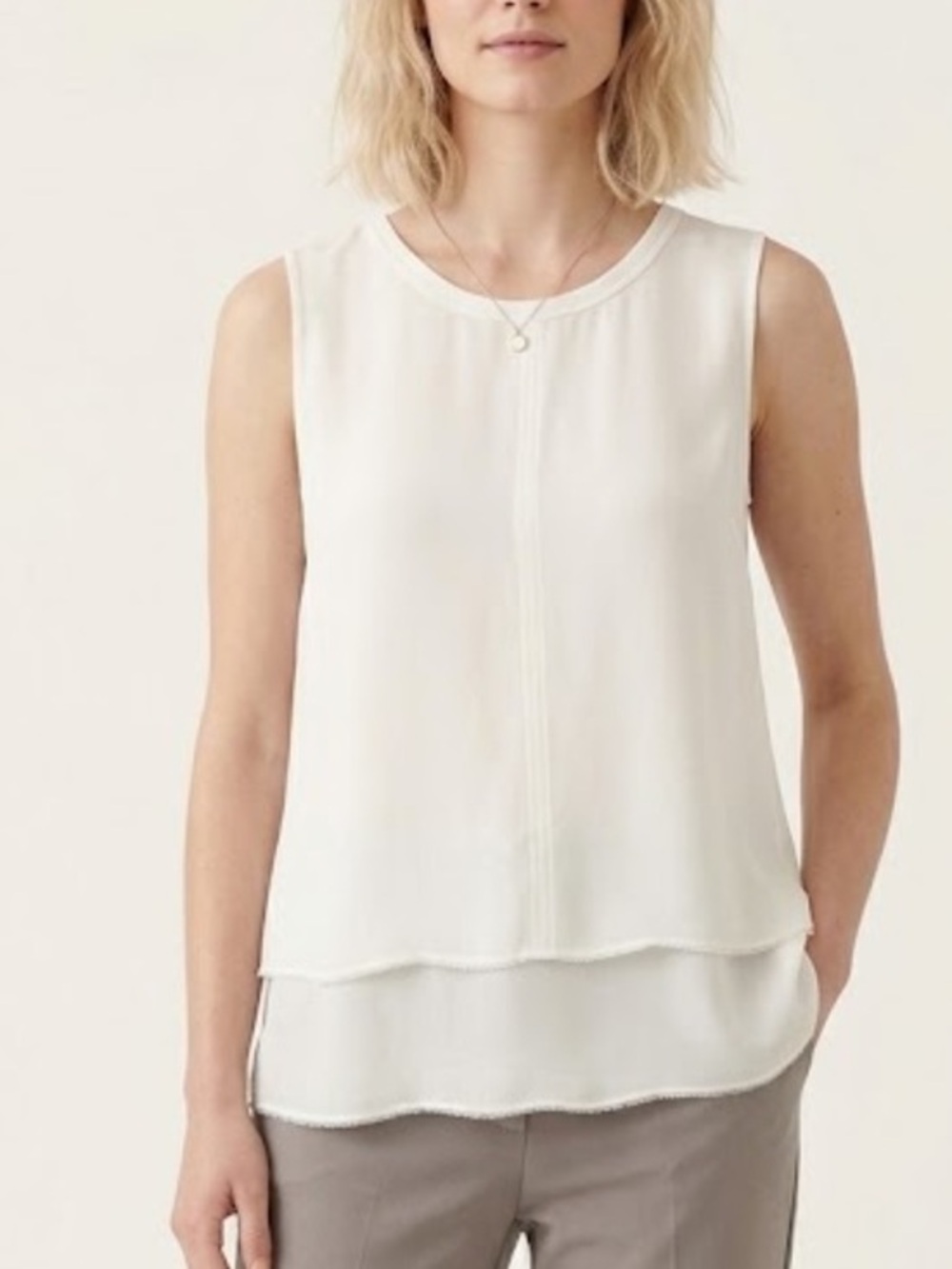 🇪🇸🐠Rose & Olive ivory sleeveless blouse tiered layered small